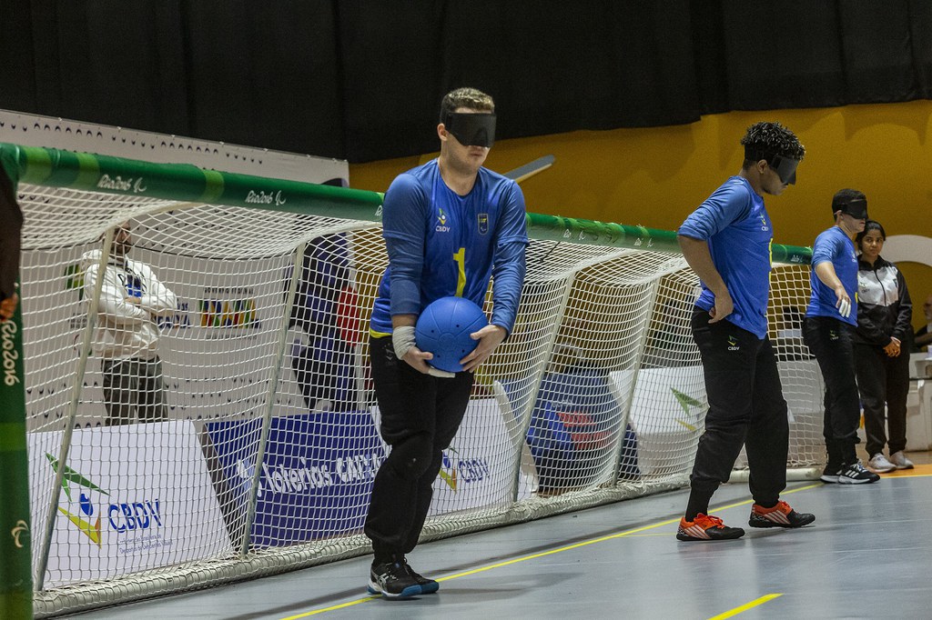 Brasil classifica meninas e meninos para semifinais do Mundial de Goalball