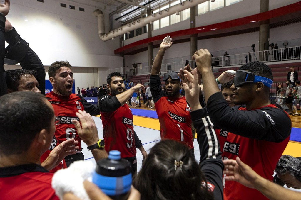 Rapazes do goalball do Sesi encostam nos líderes do Ranking Nacional da CBDV