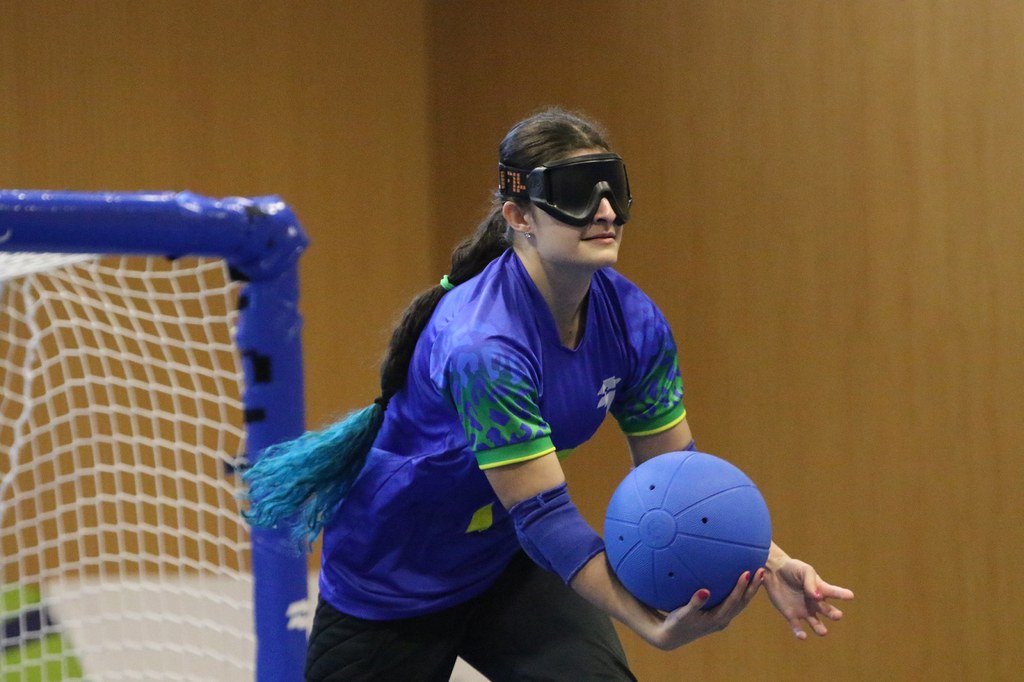 Seleção feminina de goalball recebe canadenses para semana de treinos em São Paulo