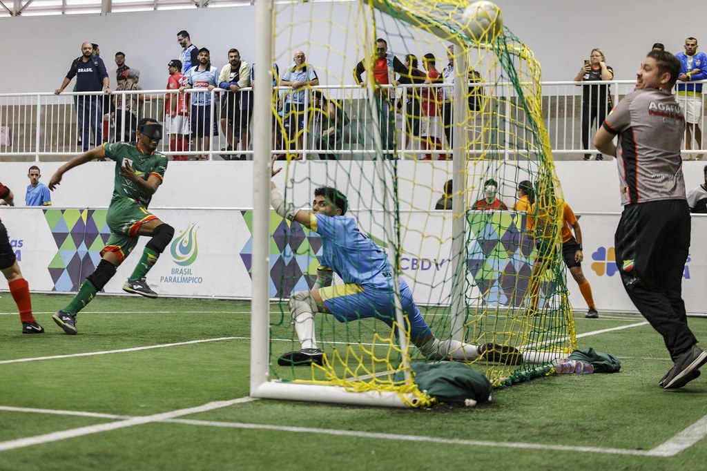 Últimos dois campeões se encontram na semifinal da Série A, neste sábado